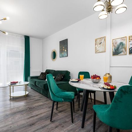 פוזנן Sleepway Apartments- Garbary 100-46 מראה חיצוני תמונה