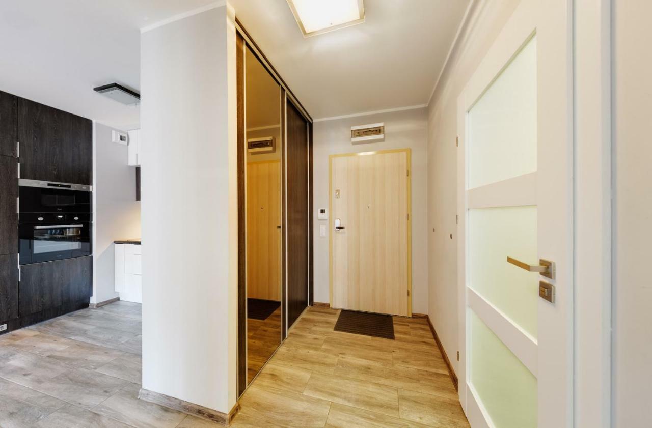 פוזנן Sleepway Apartments- Garbary 100-46 מראה חיצוני תמונה